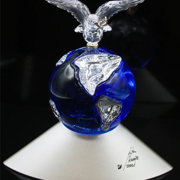 Swarovski Millennium Planet 2000 - Picture 10 of 10